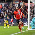 OFICIAL: Townsend assina contrato de «longa duração» com o Luton