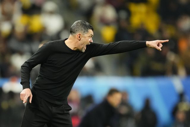 Conceição na final da Supertaça após reviravolta em 4 minutos!