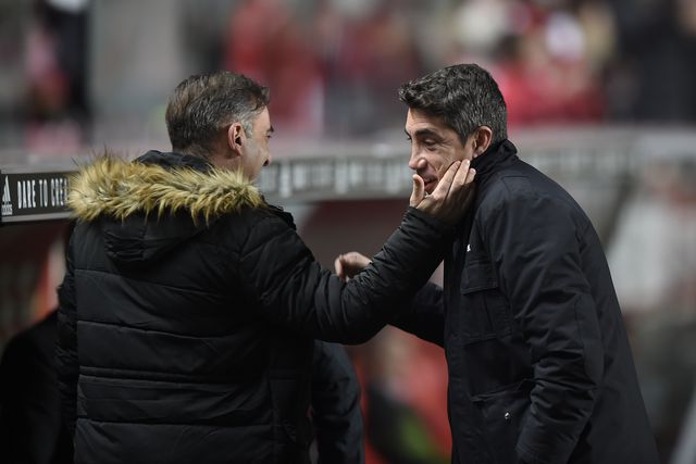 Carlos Carvalhal e Bruno Lage encontraram-se ao serviço de Rio Ave e Benfica, respetivamente (André Alves)