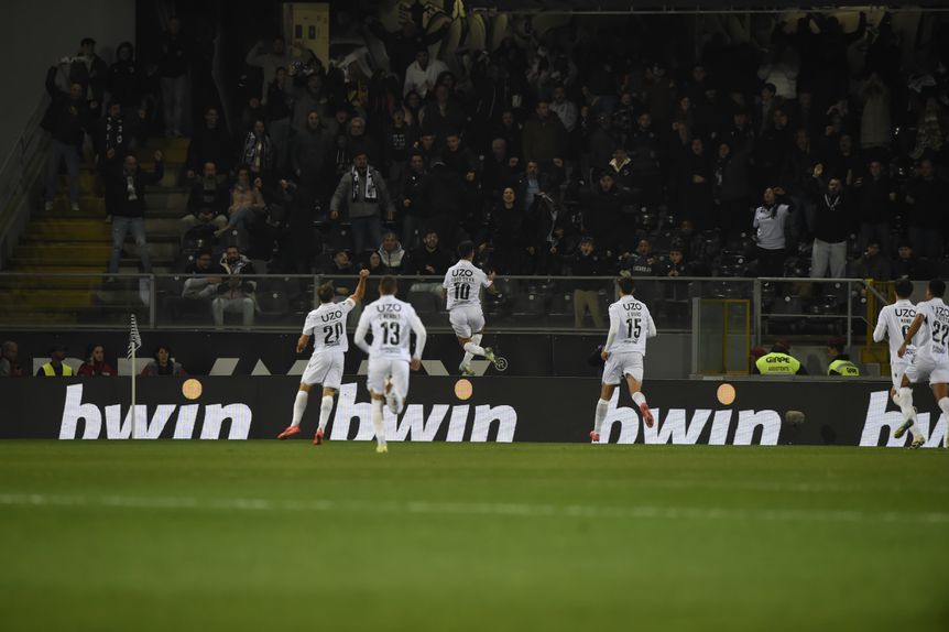 Festejos dos jogadores do Vitória de Guimarães