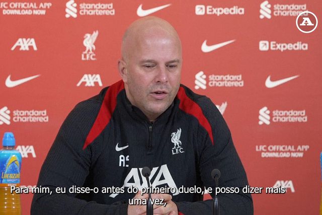 Os elogios de Arne Slot para Ruben Amorim