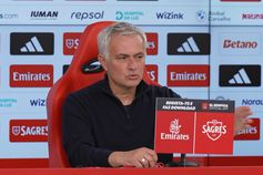 Mourinho destaca crescimento de Prestianni e deixa garantia