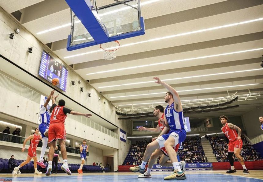 Parcial de 30-17 no 2.º período foi decisivo     Fotografia FPB