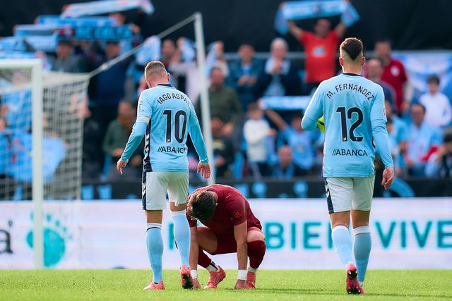 O Valência continua perto dos lugares de despromoção