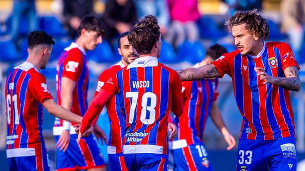 Camisola 78 apontou o tento que selou o terceiro triunfo seguido dos durienses - Foto: Liga