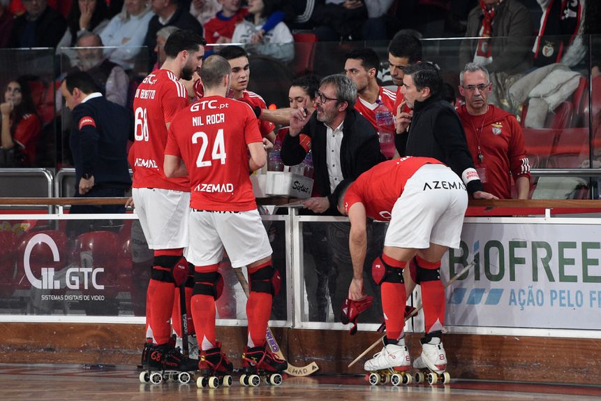 O treinador do Benfica, Edu Castro, não quer distrações na receção ao Sporting. FPP