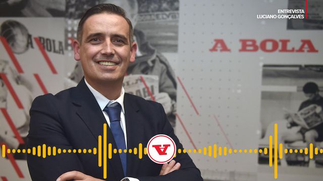 «Árbitros não podem continuar no limbo de serem profissionais às vezes»