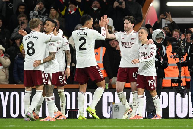 Mais uma vitória para o Arsenal, líder da Premier League