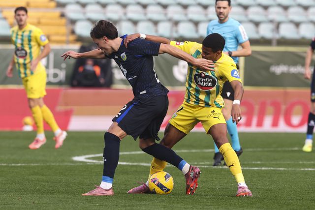 Tondela-Arouca: bolas paradas decidiram