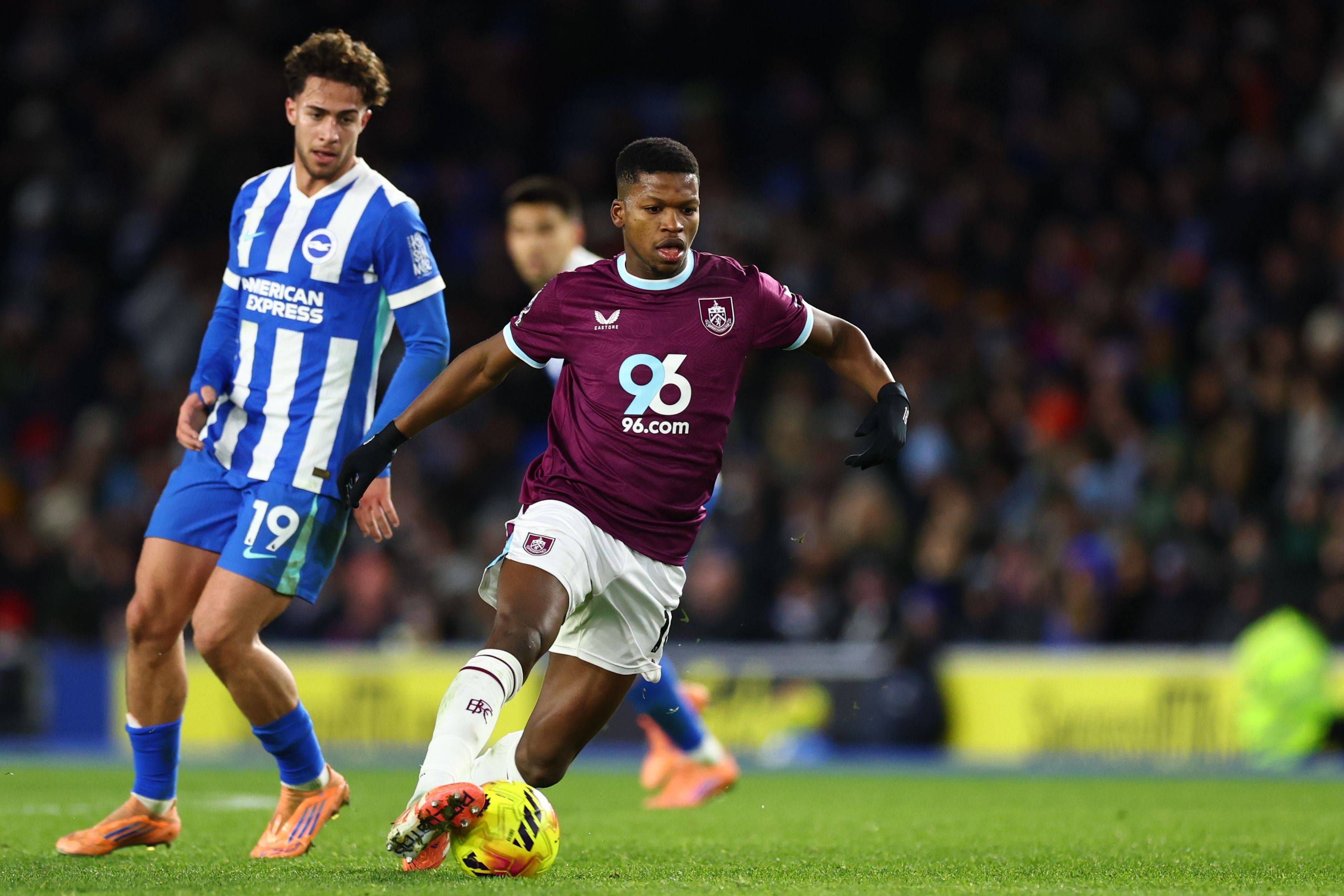 Florentino com a camisola do Burnley