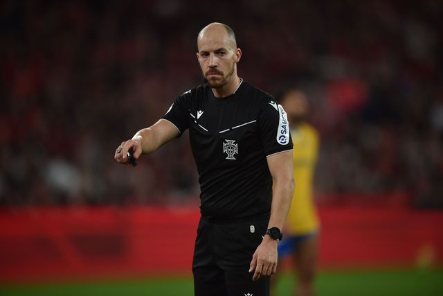Anzhony Rodrigues, da AF Madeira, dirigiu o Benfica-Estoril - Foto: Miguel Nunes