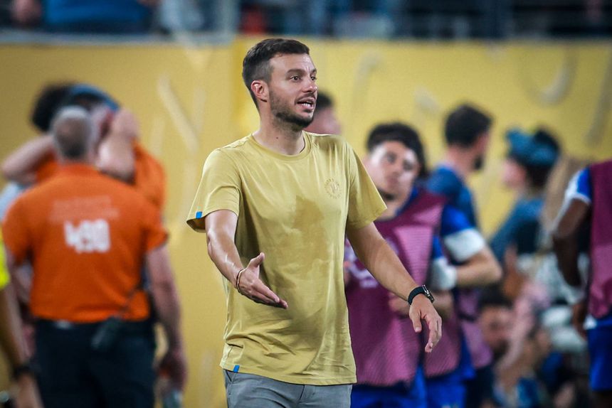 Martín Anselmi, ex-treinador do FC Porto, é o novo técnico do Botafogo