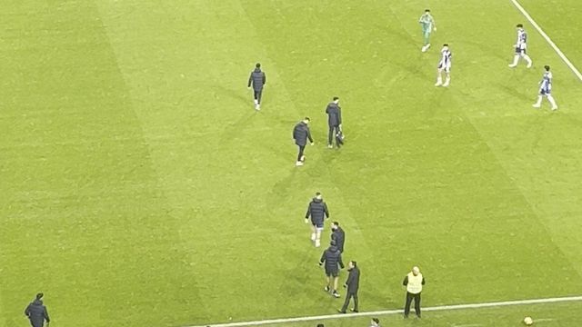 A desilusão dos jogadores no fim do jogo no Dragão
