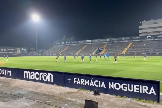 Sem jogo, Famalicão está a treinar