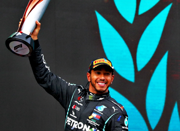 Hamilton: «Vou viver outro sonho de infância e conduzir um Ferrari»
