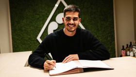 Mercado oficial: André Silva muda de clube na Alemanha
