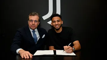 Mercado oficial: Juventus contrata defesa ao Newcastle