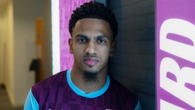 Mercado Sporting: Edwards oficializado no Burnley