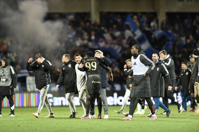 Festejos dos gansos após o triunfo frente ao FC Porto. Foto: Sérgio Santos
