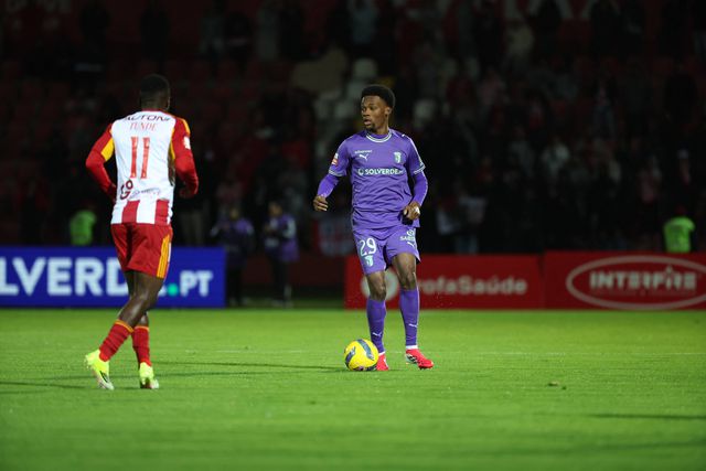 Camisola 29 lesionou-se e falhará os próximos compromissos dos guerreiros do Minho