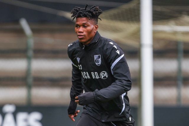 Opara foi o único reforço da equipa A - Foto: Vitória de Guimarães