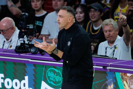 Sérvio está cumpre a terceira  temporada nos Raptors      Fotografia Imago