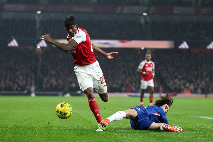 Em duelo muito equilibrado entre o Arsenal e o Chelsea, venceu a equipa da casa com golo no último segundo - FOTO IMAGO