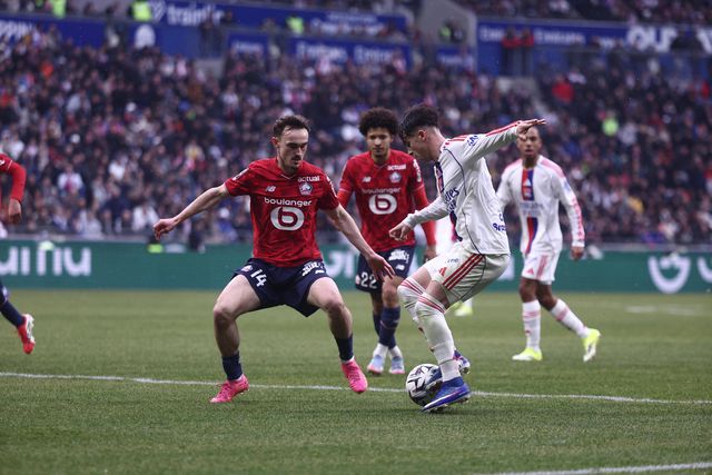 Paulo Fonseca elogia Afonso Moreira e explica contratação de ex-Benfica 