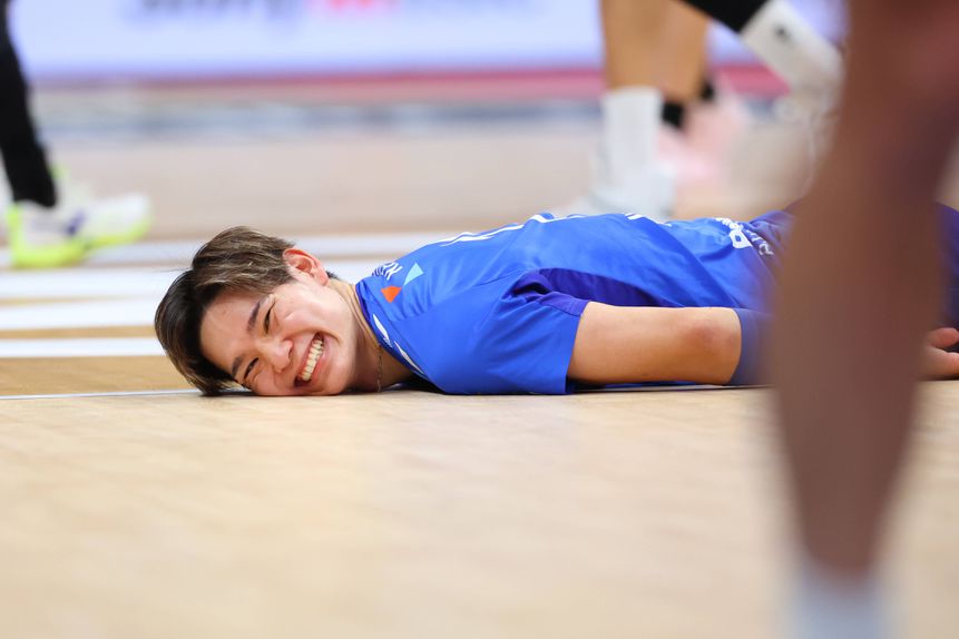 O sorriso de Yuji Nishida durante o invulgar pedido de desculpas. IMAGO