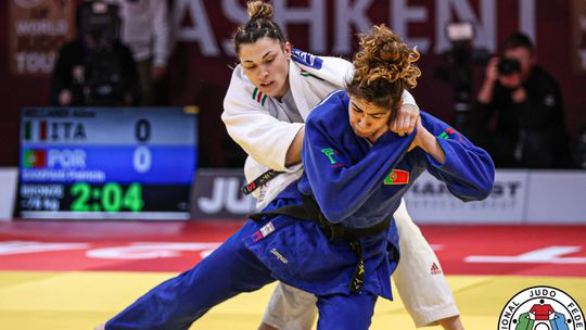 Patrícia Sampaio perde combate para o bronze em Tashkent