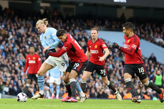 Man. City carimba a vitória contra o United com reviravolta na 2.ª parte