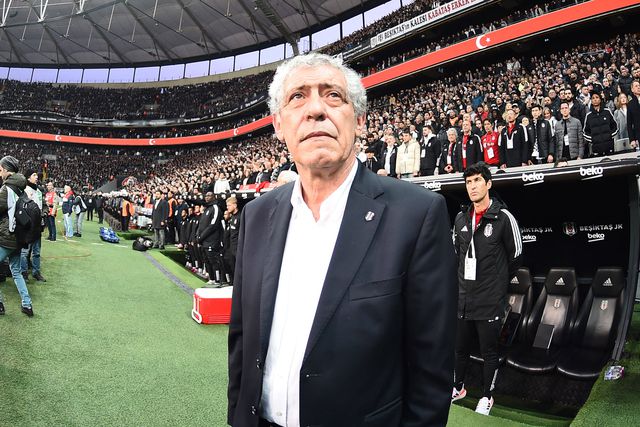 Fernando Santos recordado de declarações de Jorge Jesus: «Já começa a ser demais»
