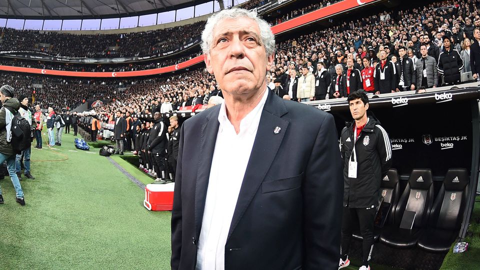 Fernando Santos recordado de declarações de Jorge Jesus: «Já começa a ser demais»