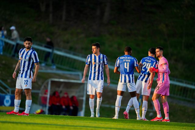 Nehuén Pérez, Marcano e Otávio formaram o tridente defensivo em Arouca