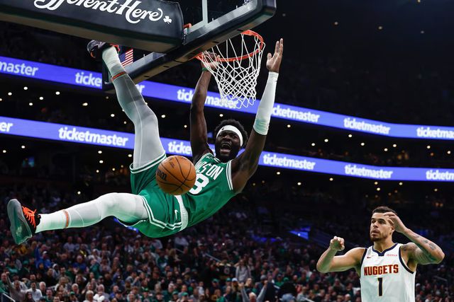 VÍDEO: afundanço 'monstruoso' de Neemias Queta não evita derrota dos Celtics