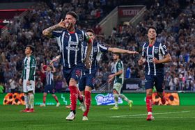 Sergio Ramos 'voou' para primeiro golo no México