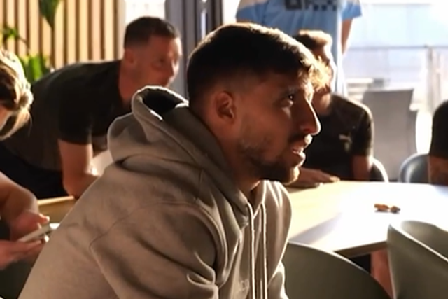 Vídeo antigo do City, com os jogadores a festejarem, incluindo Rúben Dias, serviu para dar os parabéns pelo prémio nos Óscares