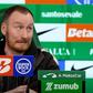Cathro arranca gargalhadas: «Para jogar no Estoril é preciso ter c...»