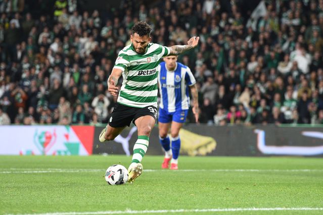 Suárez decidiu, de penálti, o Sporting-FC Porto das meias-finais da Taça de Portugal - foto: Sérgio Miguel Santos