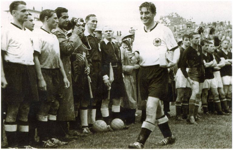 A Alemanha foi campeã do Mundo em 1954, na Suíça - Foto: IMAGO