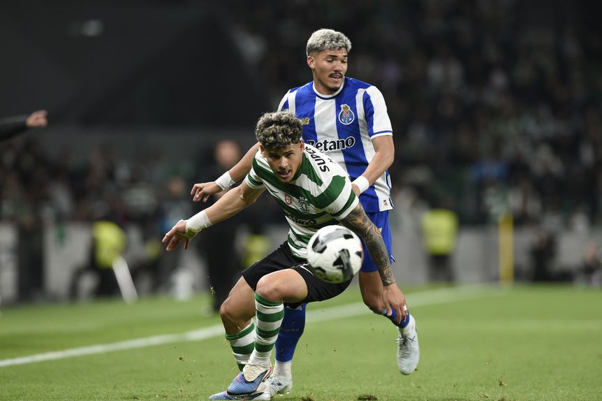 Maxi Araújo e William Gomes protagonizaram duelo intenso - Fotos: SÉRGIO MIGUEL SANTOS