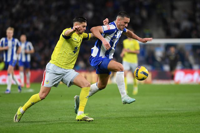 Javi Sánchez saiu lesionado ao intervalo do jogo no Dragão (Rogério Ferreira/Kapta+)