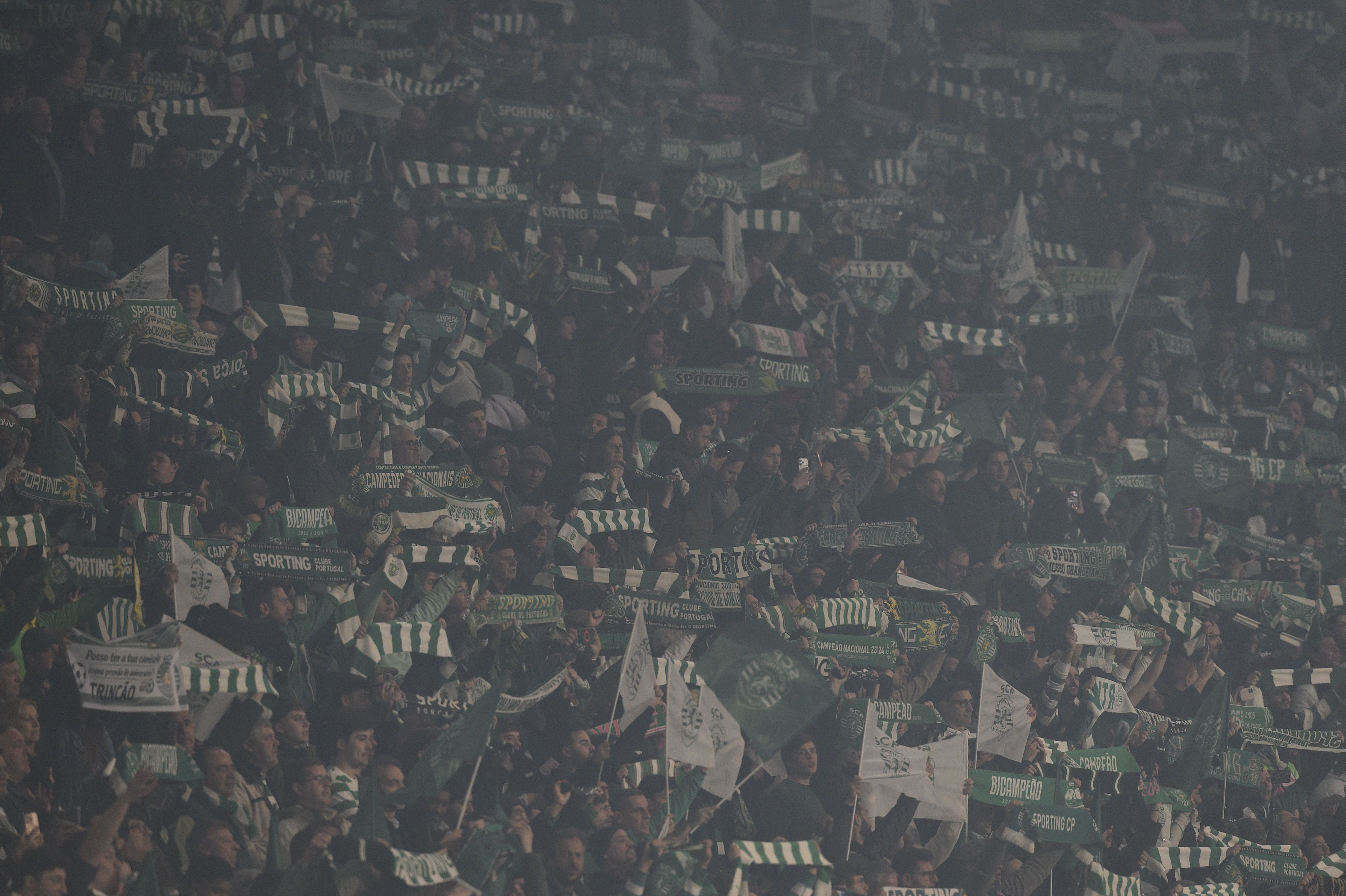 O mar verde nas bancadas do Estádio José Alvalade - Foto: Sérgio Miguel Santos