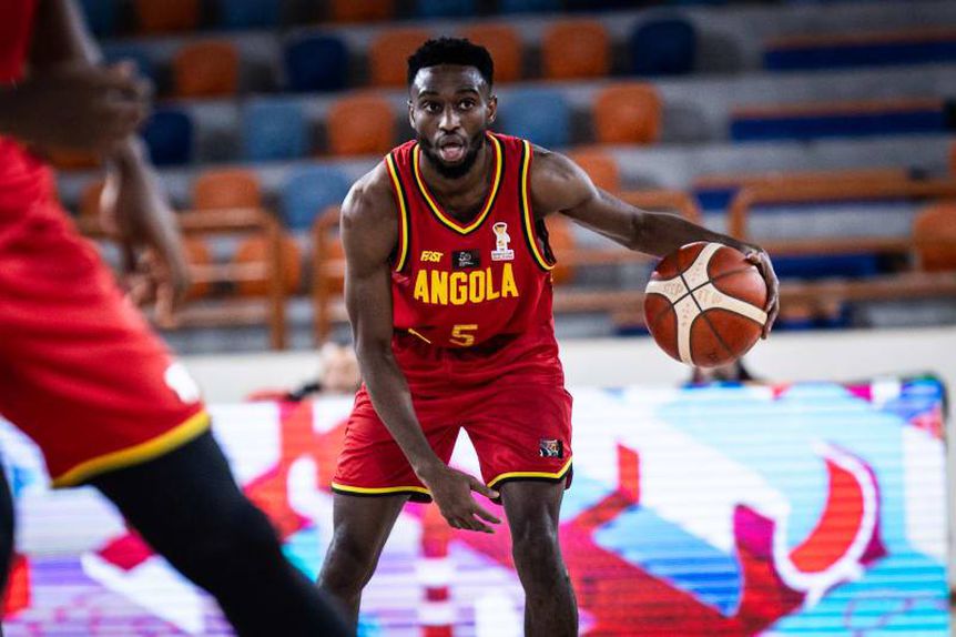 Childe Dundão voltou a ser o melhor angolano na quadra...