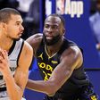 Victor Wembanyama (Spurs) e Draymond Green (Warriors)     Fotografia Imago
