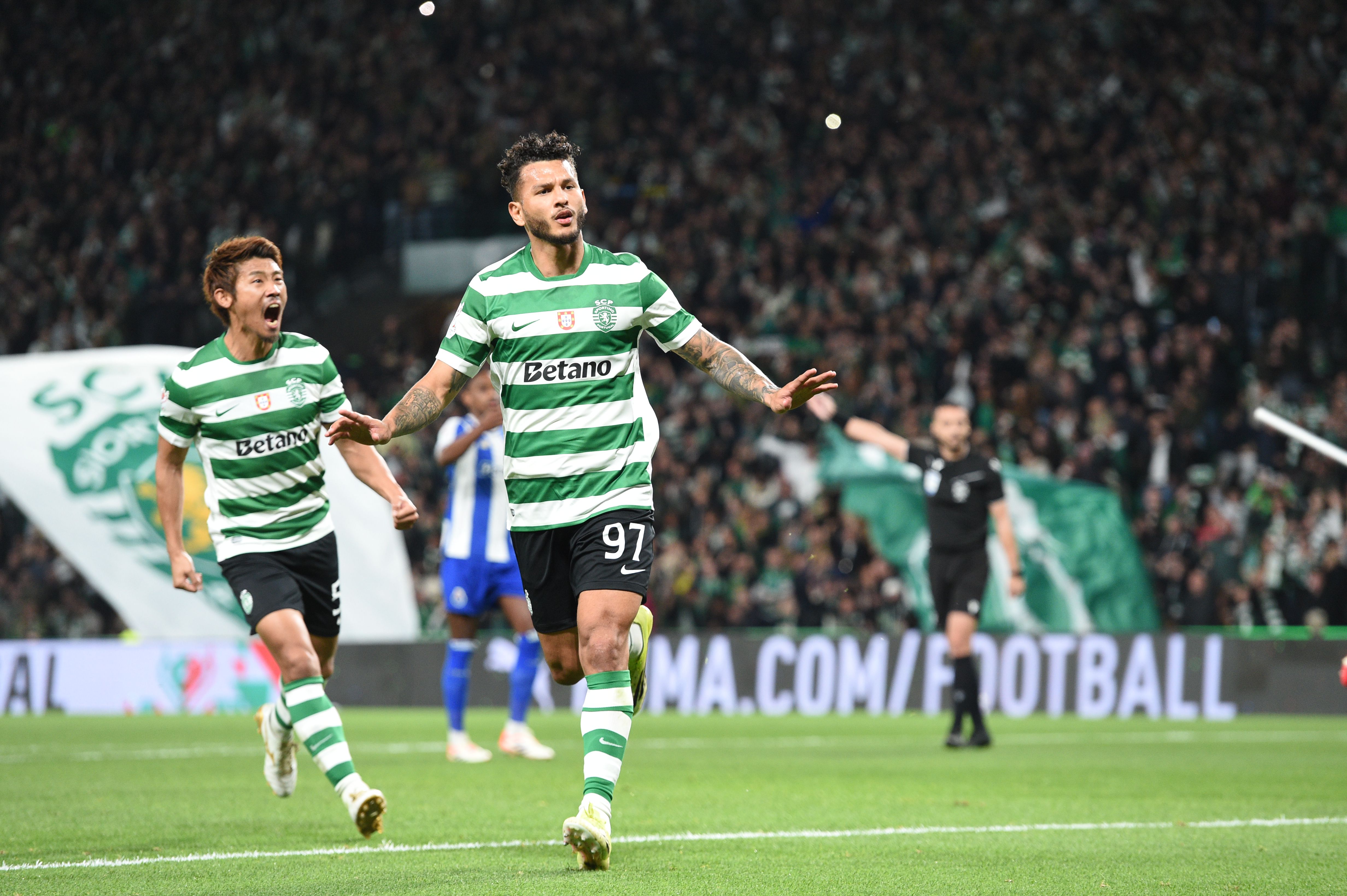 De penálti, Suárez desfez o nulo e levou Alvalade à loucura! - Foto: Sérgio Miguel Santos