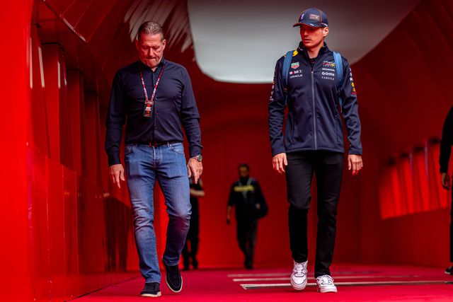 Max Verstappen ao lado do pai, Jos Verstappen