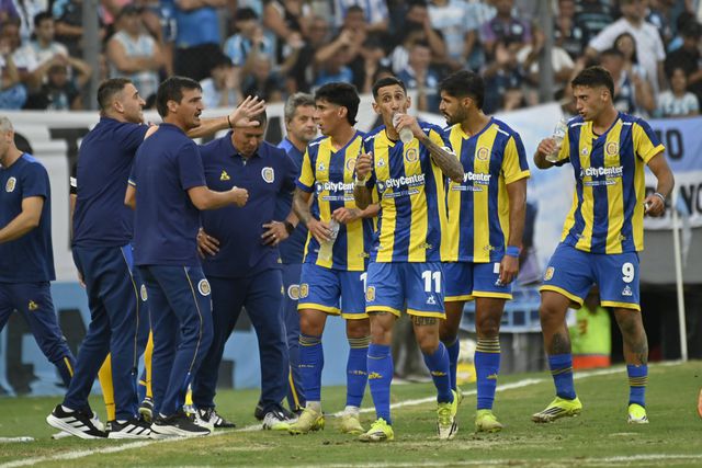 Equipa do Rosario Central, que conta com Di María