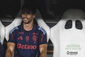 Rodrigo Caio, ex-jogador do Flamengo, estava na equipa técnica de Filipe Luís
