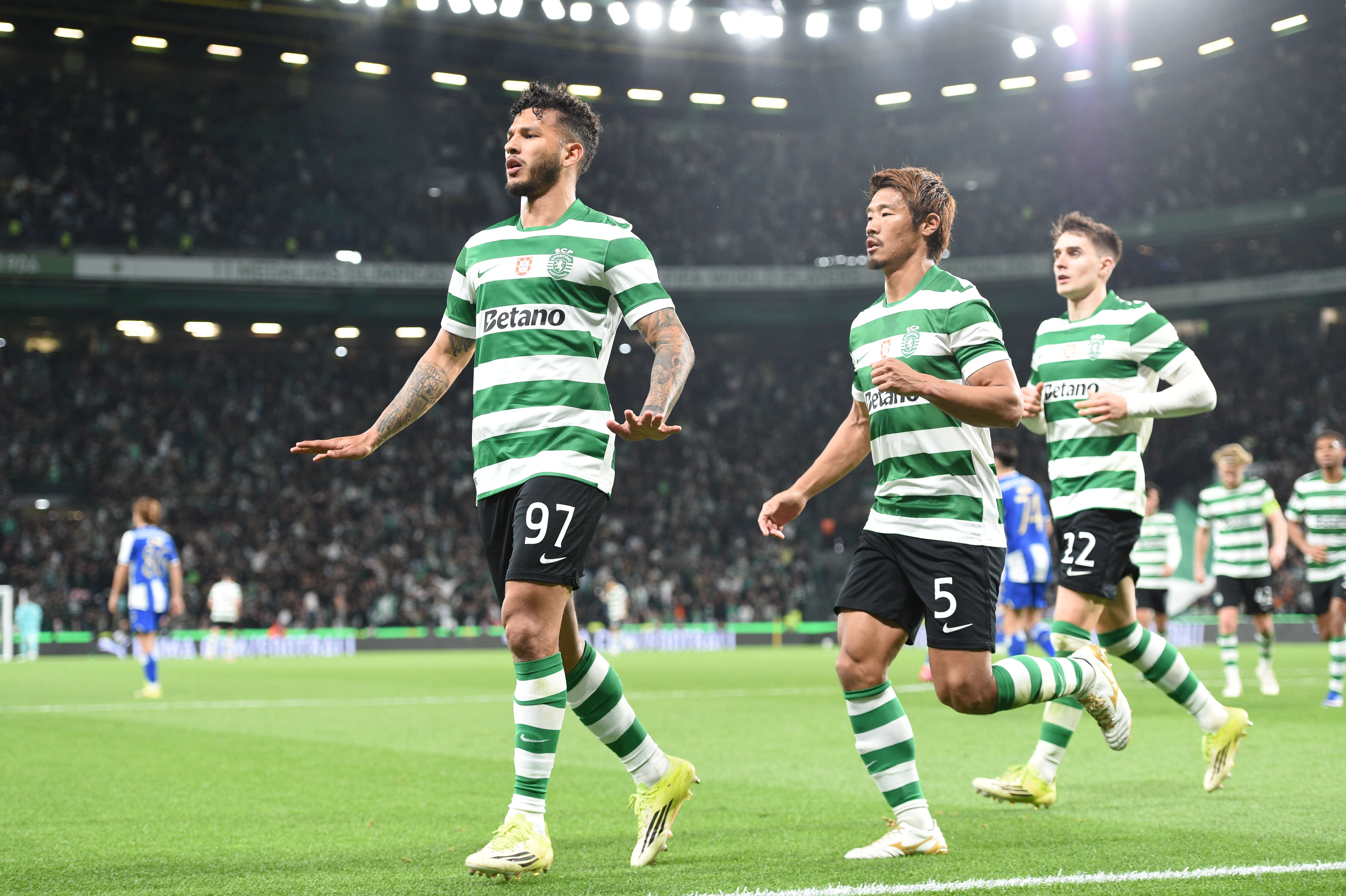 De penálti, Suárez desfez o nulo e levou Alvalade à loucura! - Foto: Sérgio Miguel Santos